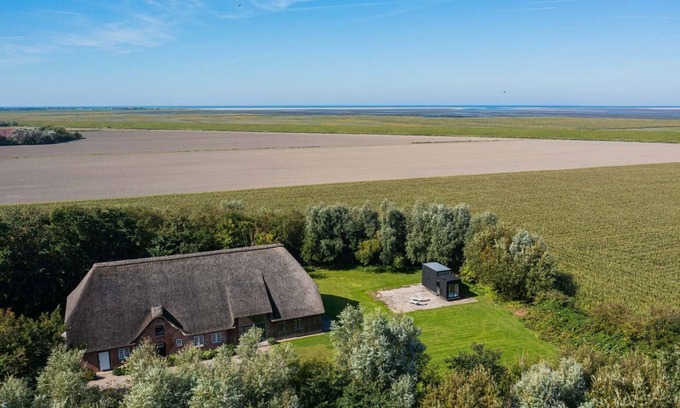 Tumlauer Koog Apartment | The Old Barn - The Old Barn