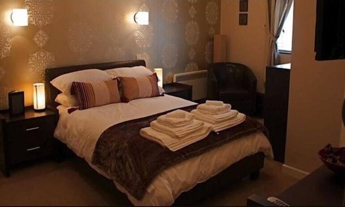 Shrewsbury Bed & Breakfast | The Old Bell