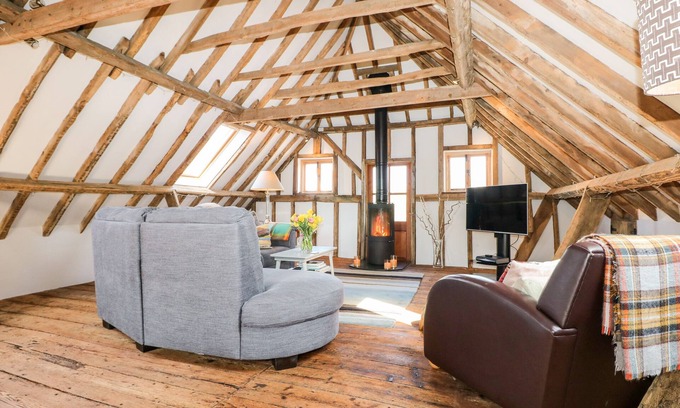Pulborough Cottage | The Old Granary