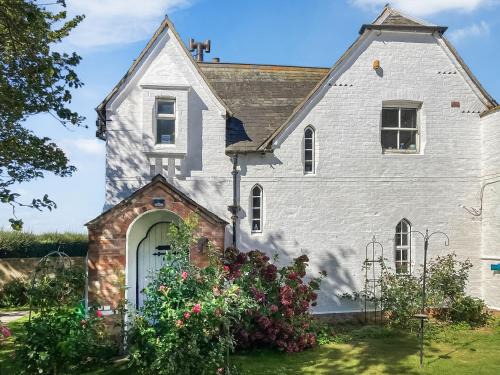 Winestead House | The Old School House