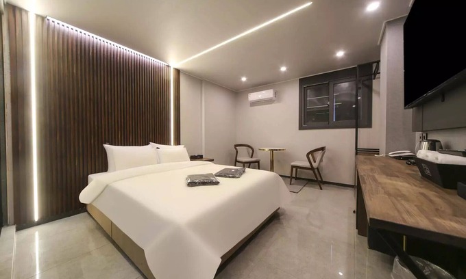 Pyeongtaek Hotel | The ON