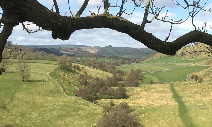 Newton Grange Cottage | The Orchards, Ilam. Super views, log fire, great walking! Alton Towers 12km