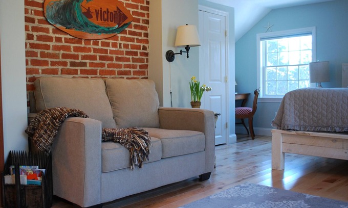 Barnstable Apartment | ★ The Osprey Nest Suite ★ Private Entrance & Bath ★