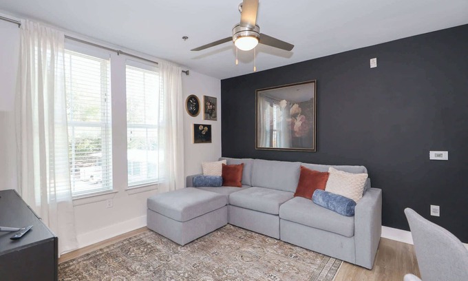 Oxford Condo | The Overlook at 514 by Apex Short Term Stays