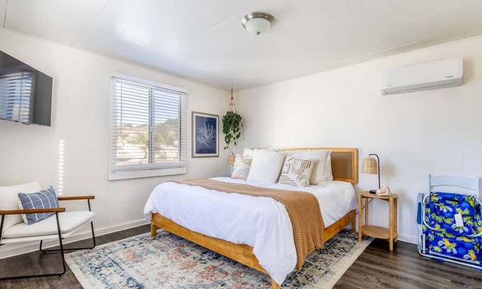 Avila Beach Apartment | The Palm House - Avila Beach