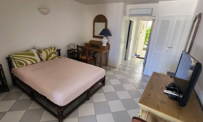 Nettle Bay Apartment | The Palm, Studio sur la Plage