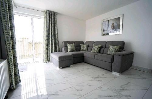 Londonderry Apartment | The peace bridge apartment