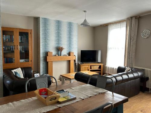 Whitby Apartment | The Pebbles