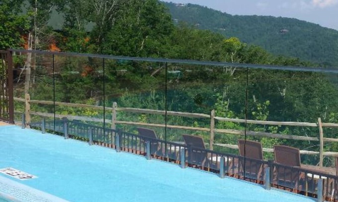 Gatlinburg - Pigeon Forge Cabin | The Perfect Mountain Getaway! Fully equipped 1/2BR villas! Owner exclusive!