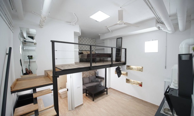 Plaza de Toros Vieja Apartment | THE PHOTOGRAFIC LOFT