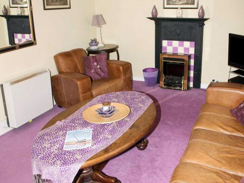 Holt House | The Plover - Ukc2845