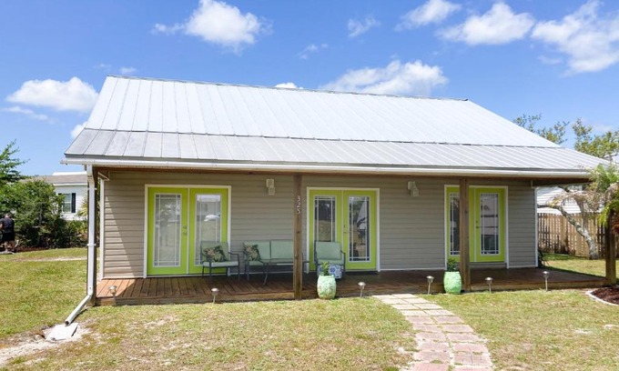 Port St. Joe House | The Purple Martin