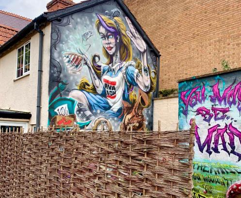 Glastonbury House | The Rabbit Hole