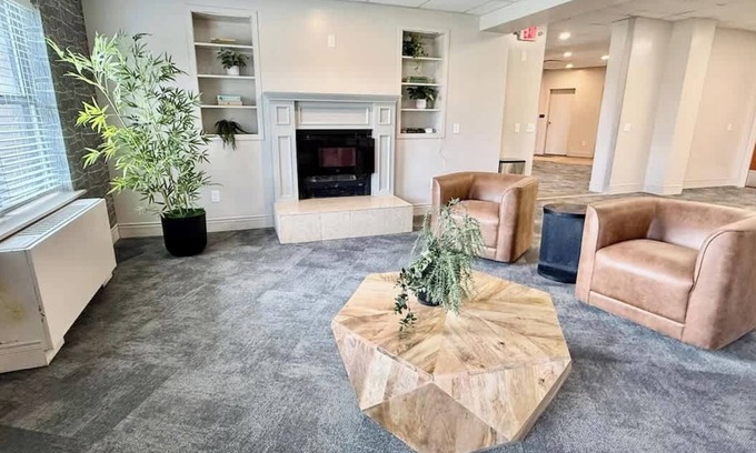 North Central Omaha Apartment | The Ralston at Modern Heights