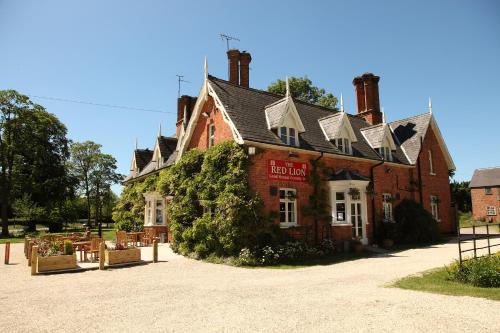 Boston Hotel | The Red Lion