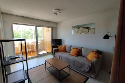 Frontignan Apartment | The refined of the port