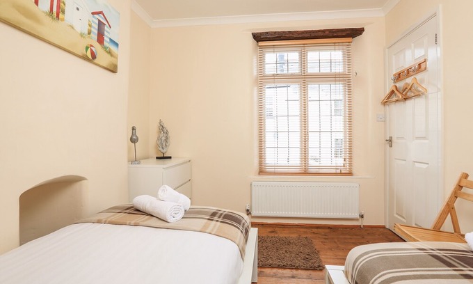 Dartmouth Cottage | The Retreat, DARTMOUTH