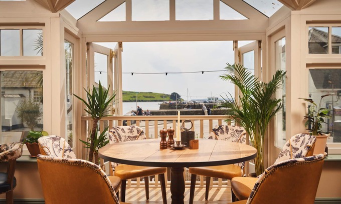 St. Mawes Hotel | The Rising Sun