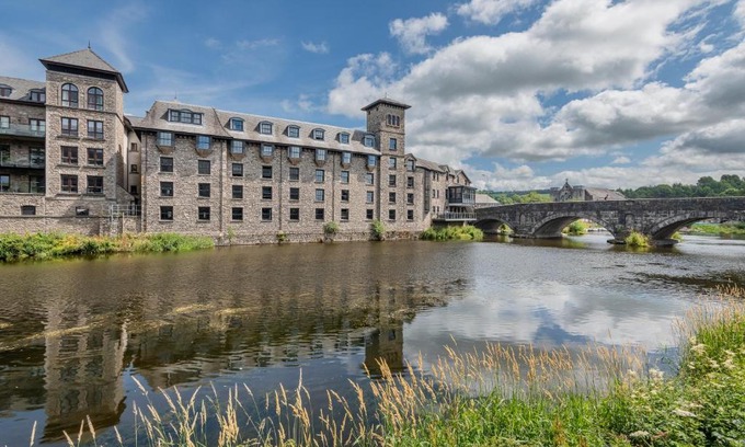 Kendal Hotel | The Riverside