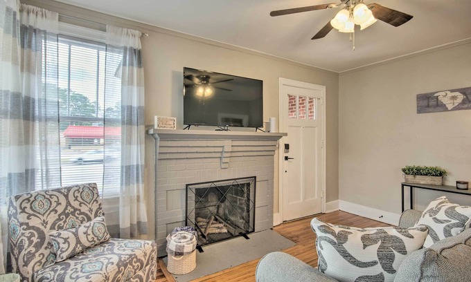 Columbia House | 'The Rosewood House' 3 Mi to Downtown Columbia!