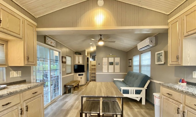 Dandridge RV Rental | The Sailboat! Lakeside Tiny Cottage with private dock and firepit!