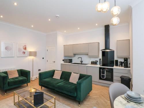 Scarborough City Centre Apartment | The Salisbury sleeps 4 Classic Apartment