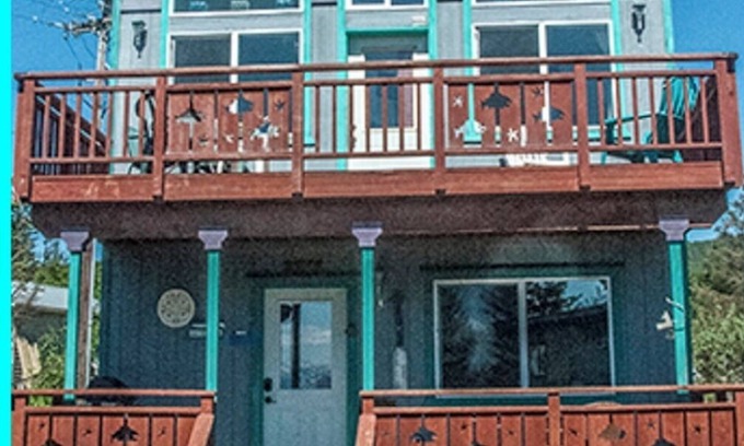 Homer House | THE SEA GYPSY - A HOMER SEASIDE COTTAGE