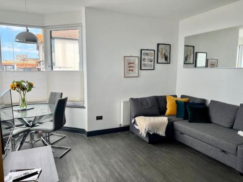 Westbrook Apartment | The Seafront Apartment - Westbrook Bay Beach - By Goldex Coastal Breaks