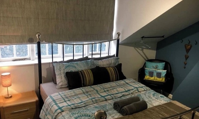 Scarborough Apartment | The Seahorses, Lovely Spacious Apartment