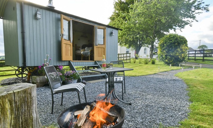 Llangynin Cottage | THE SHEPHERD'S HUT, romantic, country holiday cottage in St Clears