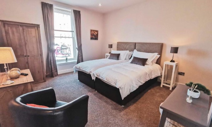 Fisherrow Hotel | The Ship Inn