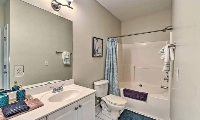 Westover Apartment | The Skyroom off I295