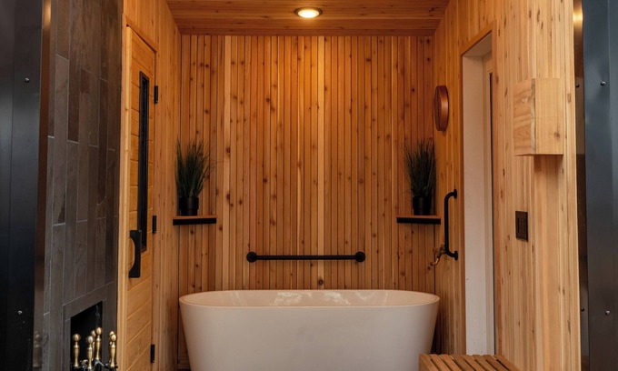 Homer Cabin | The Slope Cabin + Nordic Spa w/Sauna HotTub & ColdPlunge
