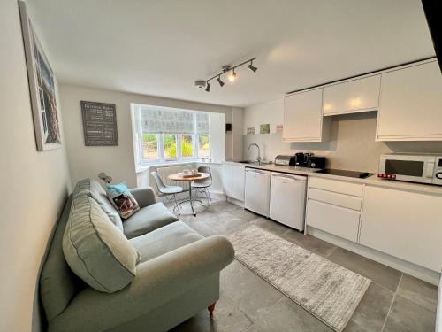Sidmouth House | The Snug at Ascerton