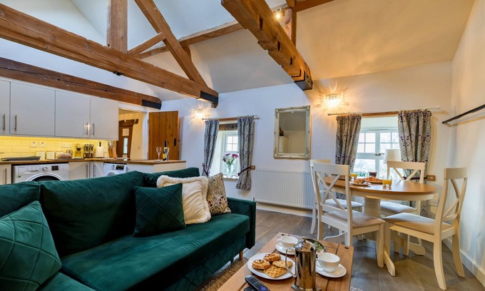 Leek Cottage | The Stables at Brambles Farm