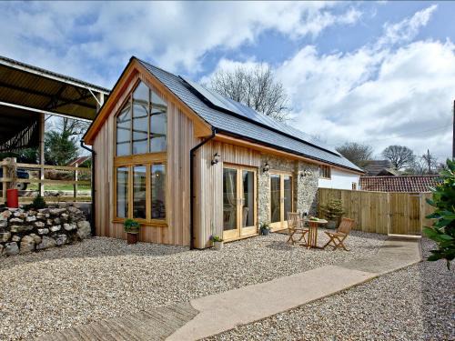 West Buckland House | The Stables - Bctstab