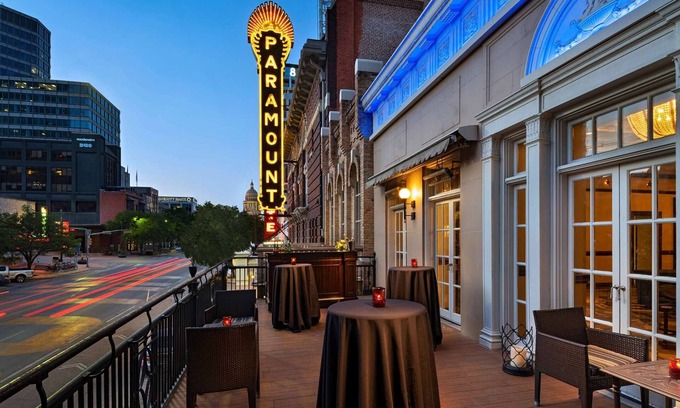 Downtown Austin Hotel | The Stephen F Austin Royal Sonesta Hotel