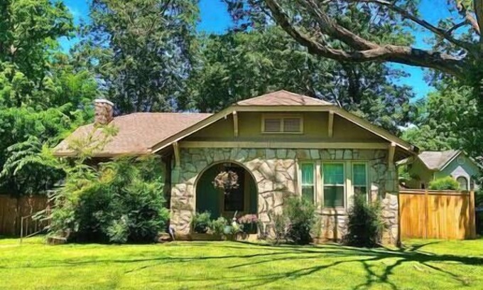 Sylvan Park House | The Stone Cottage - 5 Star R&R Nashville Retreat