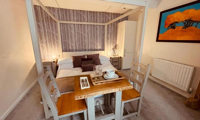 Shrewsbury House | The Stowe