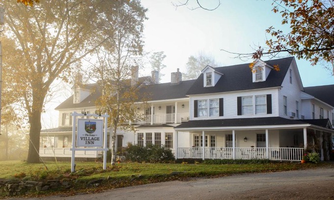 Stowe Area Hotel | The Stowe Village Inn