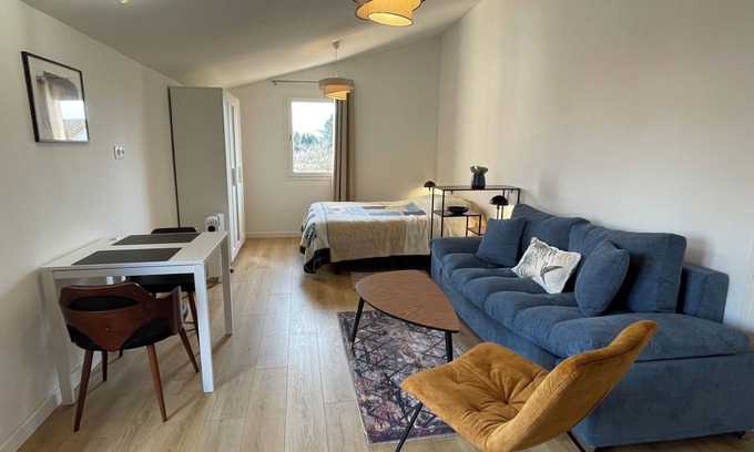 Saint-Esteve Apartment | The studio with its large, unoverlooked terrace, in a quiet location with private parking