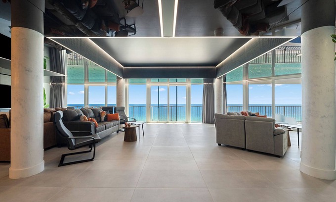 Panama City Beach Condo | The Summit Penthouse - Gulfview Luxe