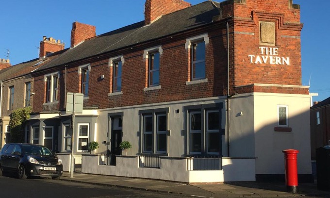 Blyth Bed & Breakfast | The Tavern Bed and Breakfast