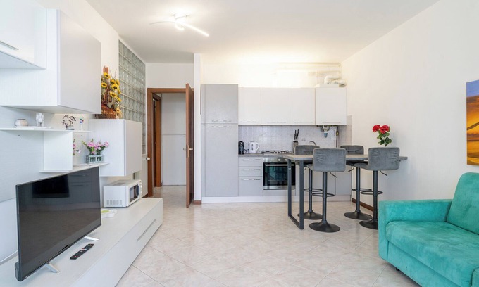 Fiumelatte Apartment | The terrace on Como Lake - Varenna Pino