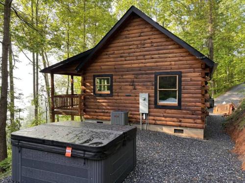 Bryson City House | The Three Dog Night Cabin