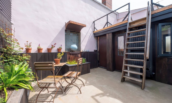 St Brides Cottage | THE TINY HOUSE, pet friendly, country holiday cottage in Solva