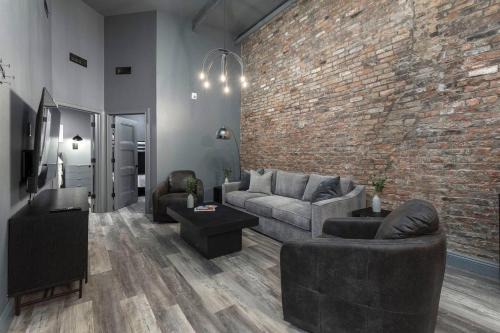 Downtown Louisville Apartment | The Urban Bourbon. Sip and Savor