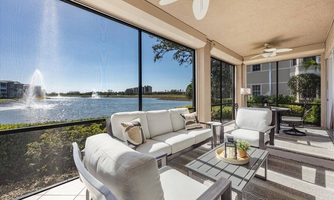 Vineyards Villa | The Vineyards, 2 King Beds, Sauna, Pool & Spann