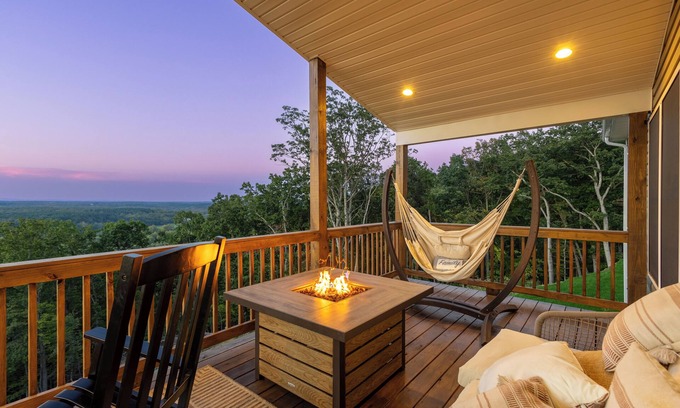 Front Royal Cottage | The Vue - Mountain top hot tub overlooking the Shenandoah River