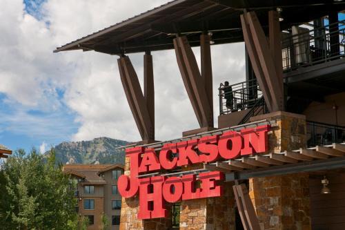 Teton Village House | The Way Home at Tensleep North